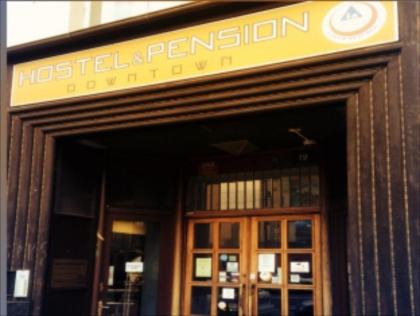 Hostel Downtown - image 1