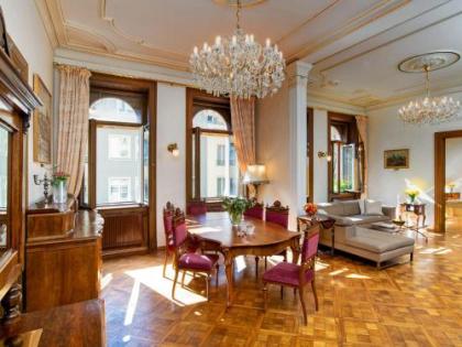 Malostranská Residence - image 5
