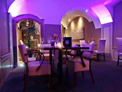 Hotel U Kříže - image 12