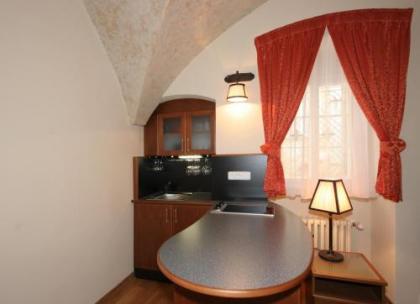 Residence Thunovska - image 18