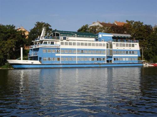Botel Vodnik - main image