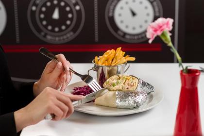 Ibis Praha Mala Strana - image 19