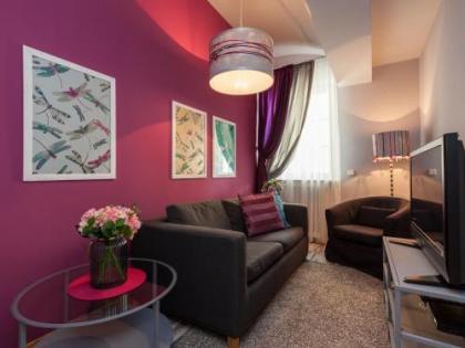 Lovely Prague Apartments - Truhlářská - image 12