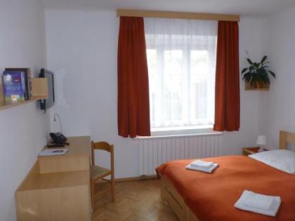 Hotel Garni Rambousek - image 2