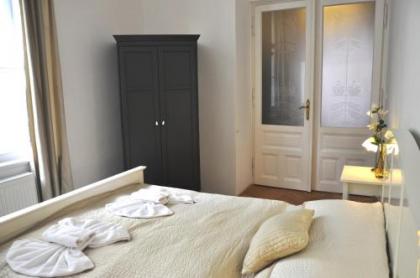 Charles Bridge Premium Apartments - image 18