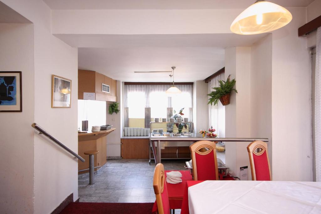 Hotel Legie - image 4