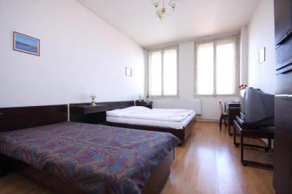Hotel Legie - image 9