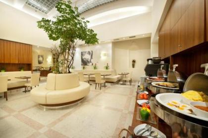 Hotel Sovereign Prague - image 13