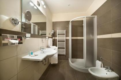 Hotel Sovereign Prague - image 4