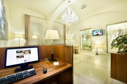 Hotel Sovereign Prague - image 9