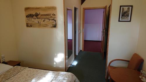 Hotel Čertousy - image 5