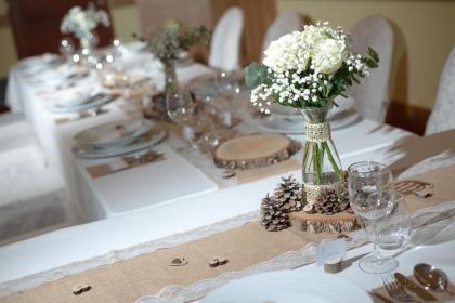 Hotel Chvalská Tvrz - image 11