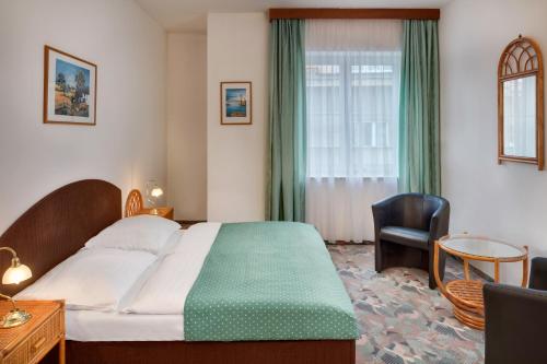 Hotel Otar - main image