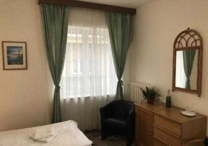 Hotel Otar - image 8