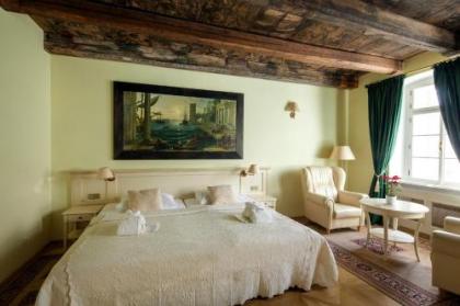 Tyn Yard Residence - image 7