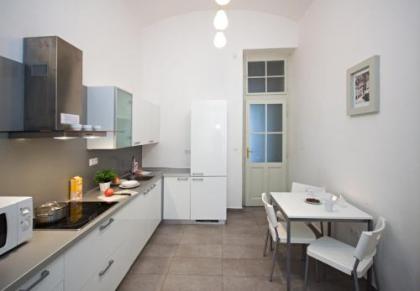 River View Residence - image 12