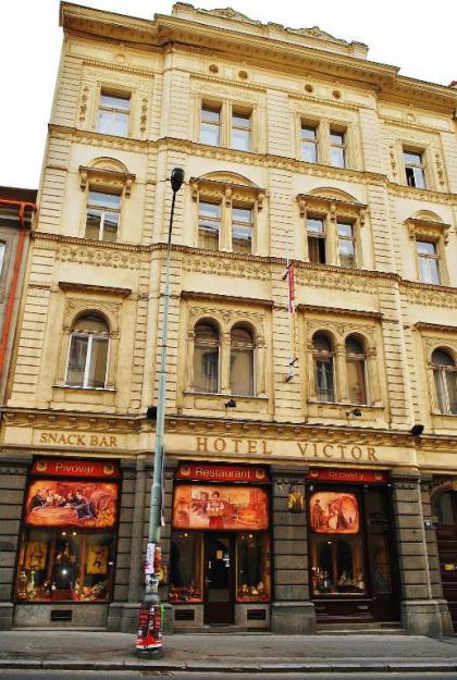 Hotel Victor - image 11