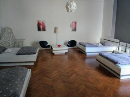 Apartments Týnská 7 - image 19