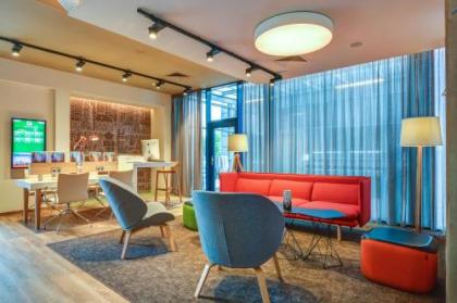 Holiday Inn Prague Airport - image 1