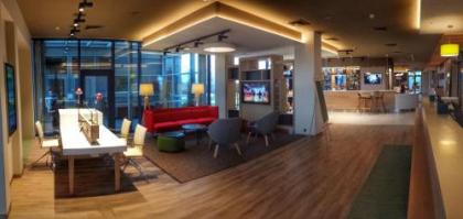 Holiday Inn Prague Airport - image 11