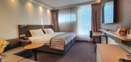 Holiday Inn Prague Airport - image 12