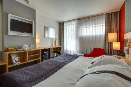Holiday Inn Prague Airport - image 13