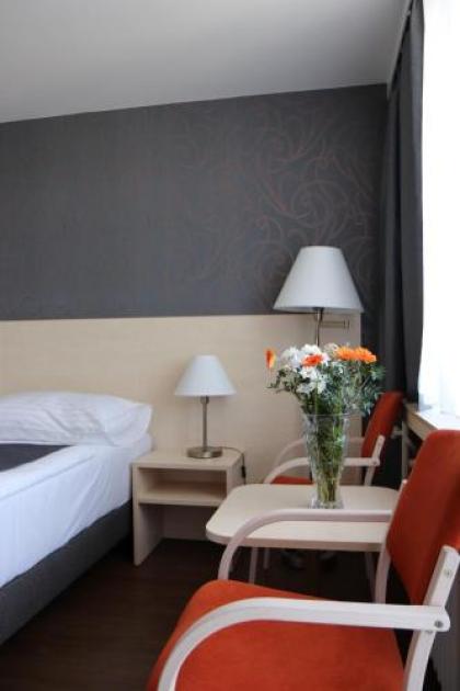 Hotel Krystal - image 9
