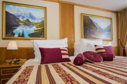 TOP HOTEL Praha - image 19