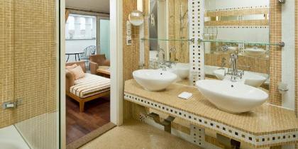 Mamaison Hotel Riverside Prague - image 4
