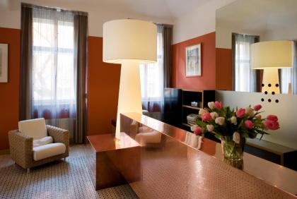 Mamaison Residence Belgická Prague - image 14