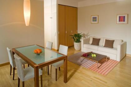 Mamaison Residence Belgická Prague - image 16