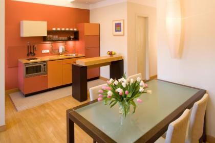 Mamaison Residence Belgická Prague - image 9
