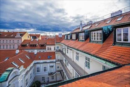 Smetana Hotel - image 12