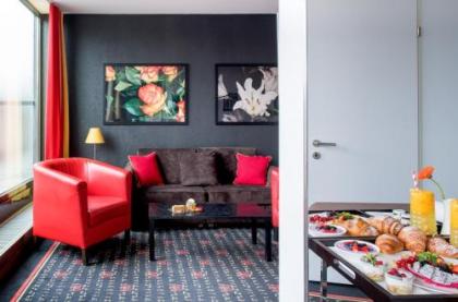 OREA Hotel Angelo Praha - image 15