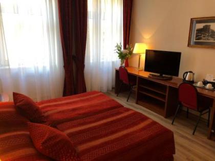 Ariston & Ariston Patio Hotel - image 5
