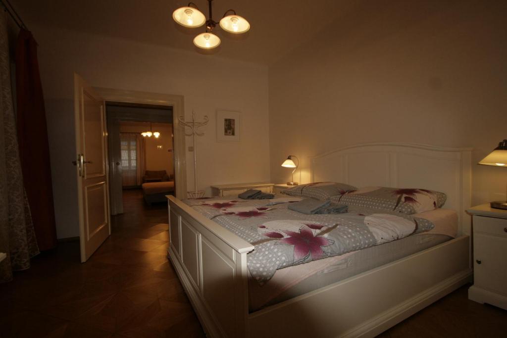 Apartment No 0A Anenska 13 - Stare Mesto - image 5