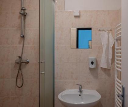 Clown and Bard Hostel - image 10