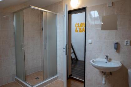Clown and Bard Hostel - image 6