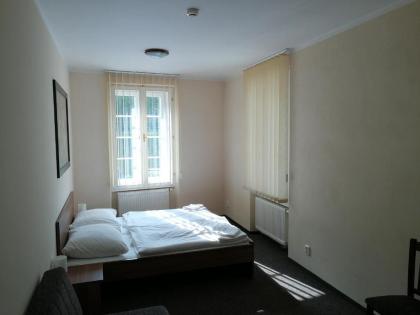 Apartments U Švejků - image 9