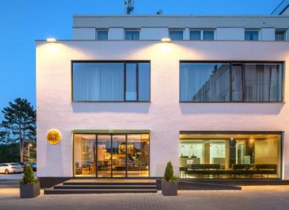 Hotel Golf - image 3