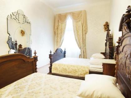 Art Apartments Celakovskeho Sady - image 10