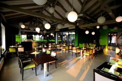 Black Bridge Hotel Apartment - image 5