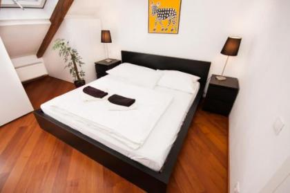 Luxury Loft - image 12
