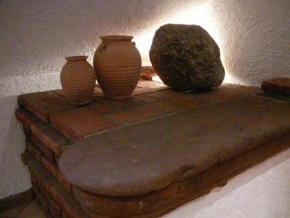Romantik Hotel U Raka - image 17