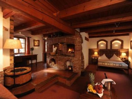 Romantik Hotel U Raka - image 6