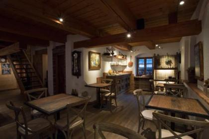 Romantik Hotel U Raka - image 7