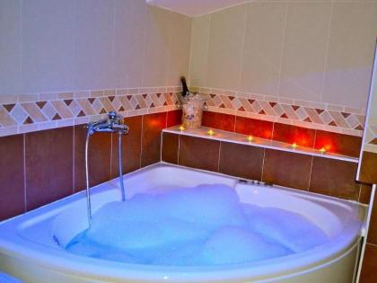 Dolce Vita Suites Boutique - image 5