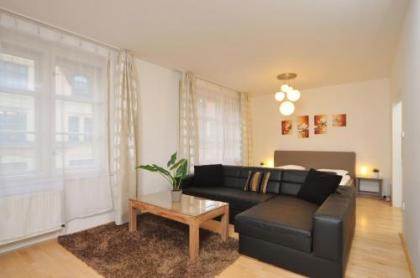 Selinor Old Town Apartments - image 12