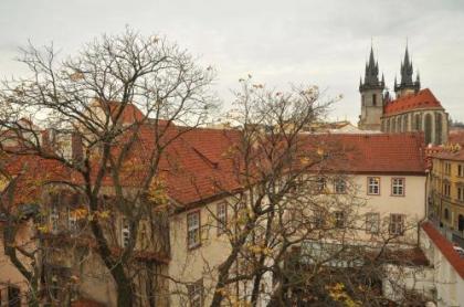Selinor Old Town Apartments - image 16