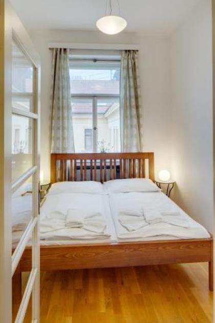 Selinor Old Town Apartments - image 18